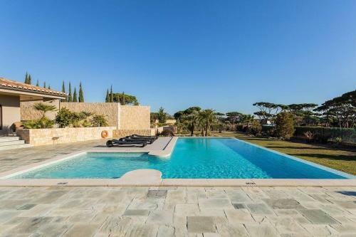 [luxury Villa] Cinema, Sauna, Pool And Billiards