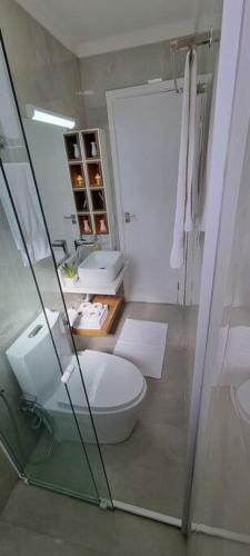 Apartamento Requinte E Conforto Com M�veis Novos E Vista Mar