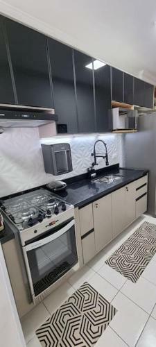 Apartamento Requinte E Conforto Com M�veis Novos E Vista Mar