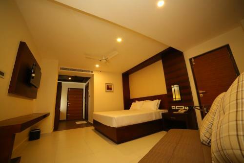 Posada Vavas Inn & Suites