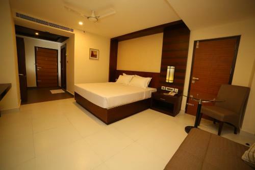 Posada Vavas Inn & Suites