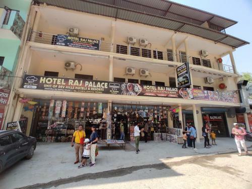Hotel Raj Palace