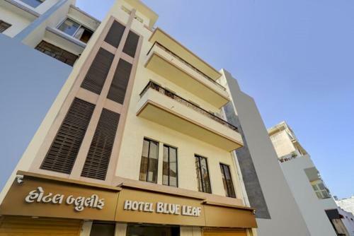 Hotel Blue Leaf