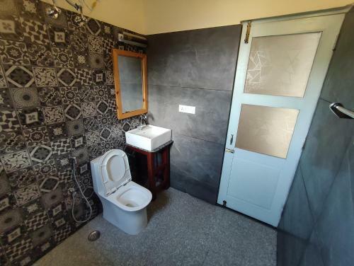 Kainchi Homestay