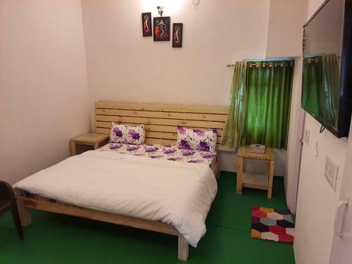 Siya Ram Vatika Pure Vegetarian Homestay