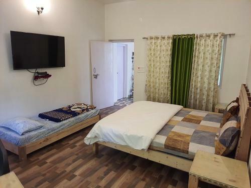 Siya Ram Vatika Pure Vegetarian Homestay