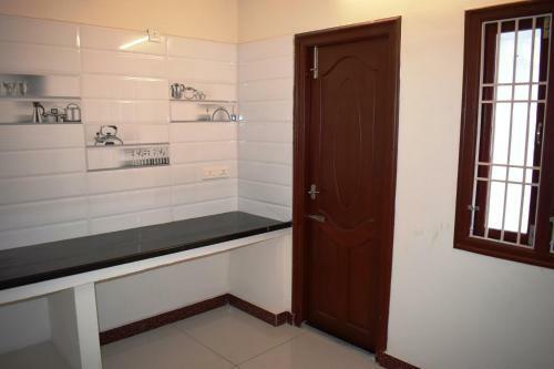 Apartamento White Tulip Residency