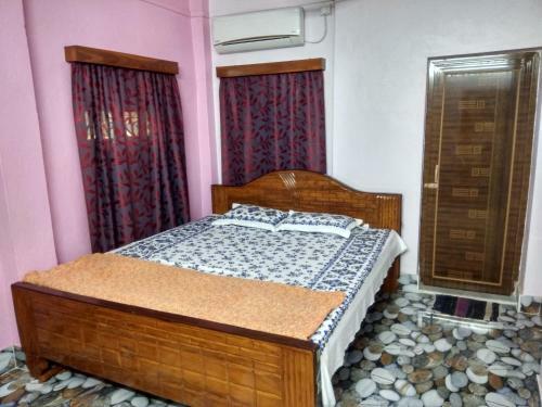 Hotel Roy Guest House