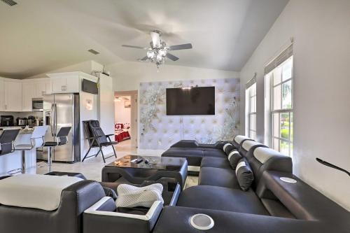 Charming N Fort Meyers Retreat Pool And Lanai!