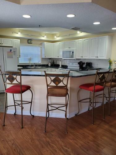 Oceanwalk Beach Condo