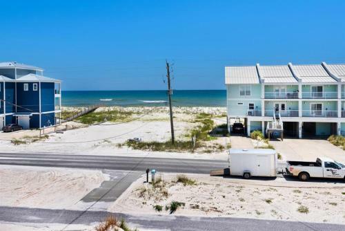 Nonni 'n Poppy's By Pensacola Beach Properties