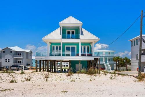 Nonni 'n Poppy's By Pensacola Beach Properties