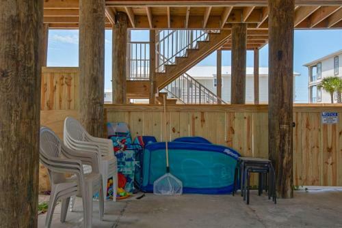 Toes In The Sand By Pensacola Beach Properties