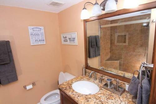 Apartamento Newly Renovated Luxurious Waterfront Condo Condo