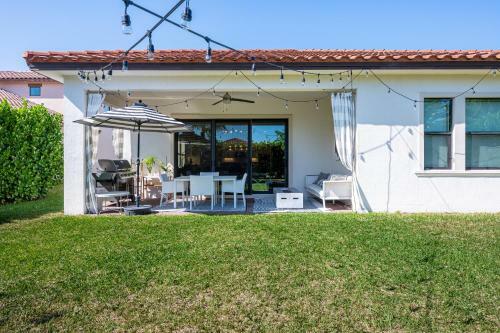 Luxurious Home With Optional Chauffer & Butler Service