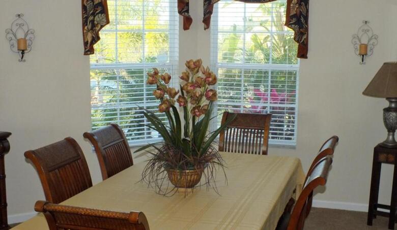 Casa Del Sol - Private Villa With Heated Pool - Sleeps 6