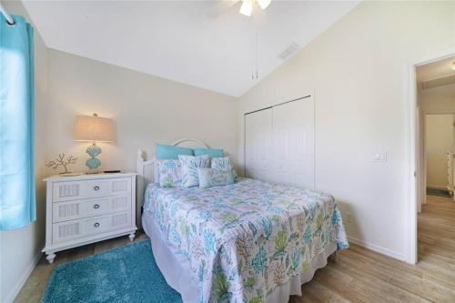 Bella Vista - Private Villa With Heated Pool - Sleeps 6