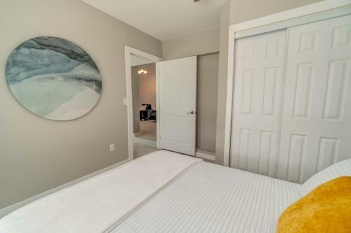 Florida Oasis - Private Dog Friendly Villa With Solar Pool - Sleeps 6