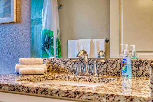 Cheerful 3bdrm Home, With Heated Pool