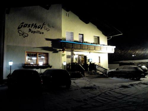 Hostal Gasthof Papillon