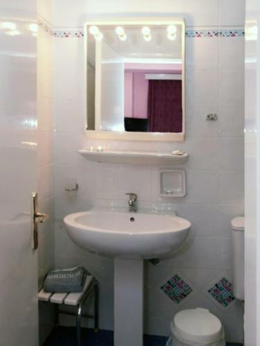 Hotel Avra