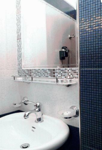 Hotel Avra