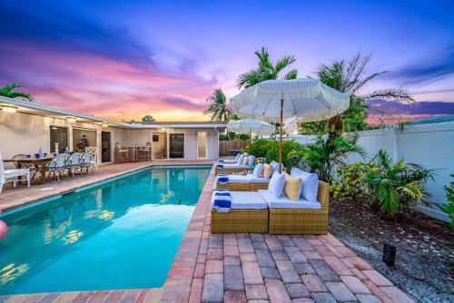 Pompano Pool Paradise