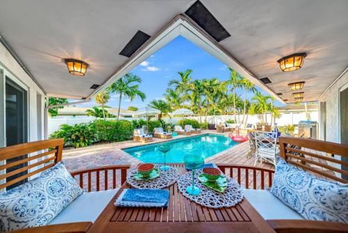 Pompano Pool Paradise