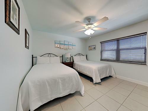 Apartamento Regency Towers #508 West