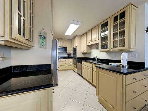 Apartamento Regency Towers #508 West