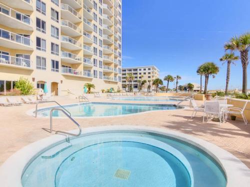 Apartamento Emerald Isle #501