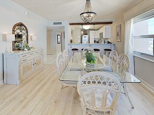 Apartamento Regency Towers #601 West