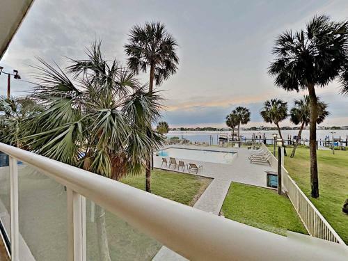 Apartamento Sabine Yacht & Racquet #1b