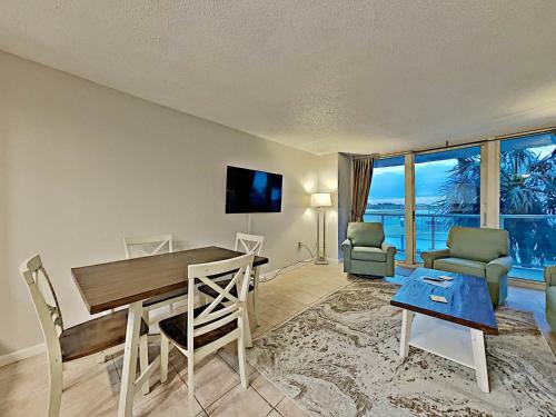Apartamento Sabine Yacht & Racquet #1b