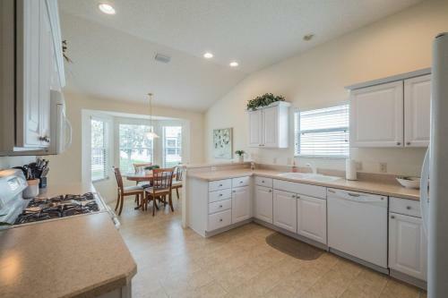 Limestone Avenue 1264