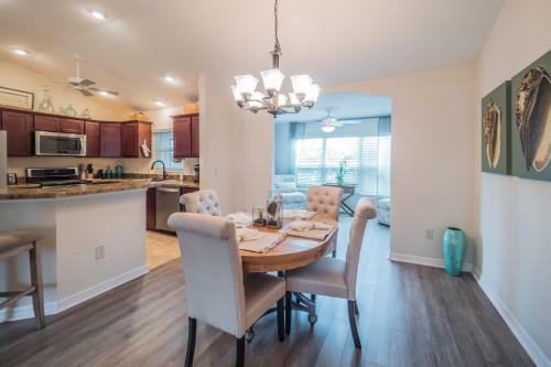 The Villages - Cedar Waxwing Drive 5596