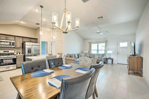 Adults-only Home In The Villages With Perks!