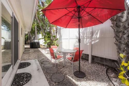 Siesta Villa Coralline - Charming Beach Villa On Siesta Key