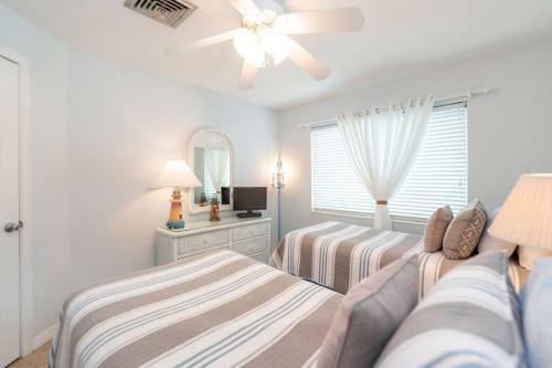 Siesta Villa Coralline - Charming Beach Villa On Siesta Key