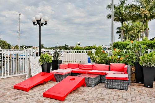 Hotel Marina Gardens