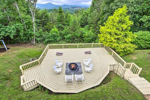 Huge Blairsville Cabin Game Room And Mtn View!