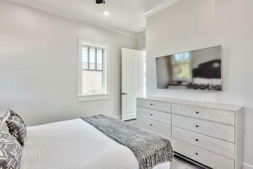 Grayton Beach, Brand New House! Walk To Beach! Two Pools