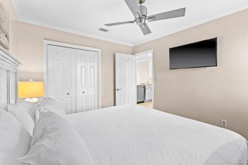 Beachwood Villas F-4