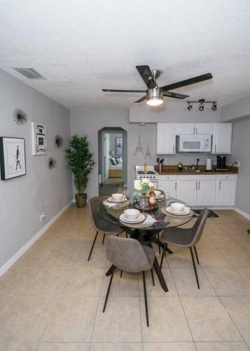 Apartamento New Paris Walking Distance To Bucs Stadium