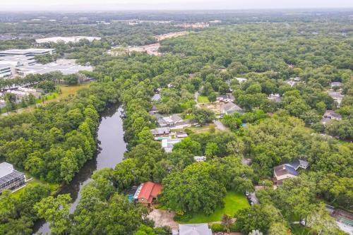 Hillsborough River Hideaway
