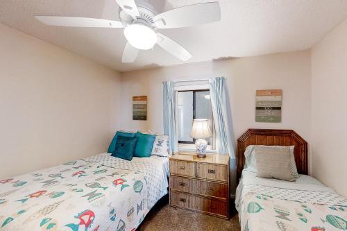 St Aug Ocean And Racquet II