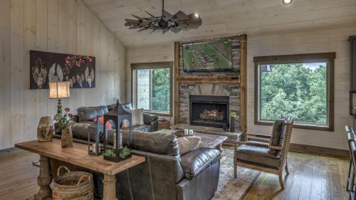 Bert's Hideaway By Escape To Blue Ridge