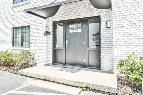 Cozy Updated Apartment Near Little Five Points