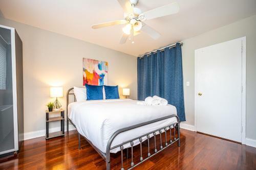 Downtown Atl Condo W Pool King Bed Lm1k2t