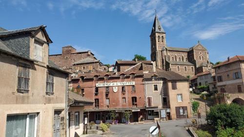 La Camisse